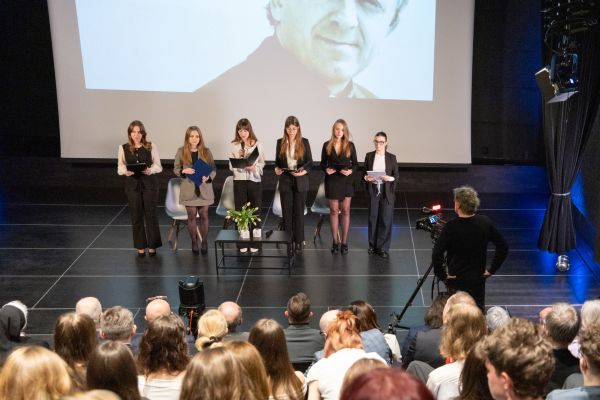 sympozium-ku-czci-b-chrapka26-03-25-e-naritsa-13E809A7B3-E408-453C-69FF-5D7DA5D7562C.jpg