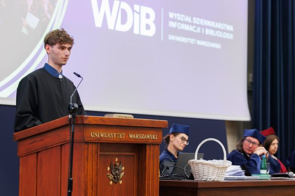 inauguracja-wdib-26-27-089054B1E2C-BC2F-DF69-796B-5ED37F2995F7.jpg