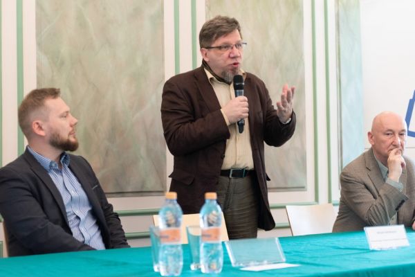 pawel-brzezinski-nagrody-im-p-stepki-2019-5778-sredniB3719B95-8278-AF44-E401-16D9AC707097.jpg