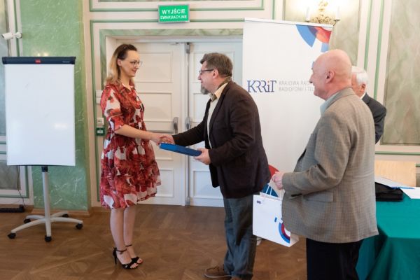 pawel-brzezinski-nagrody-im-p-stepki-2019-5821-sredni87FD8AF1-090D-19A1-AA34-430DDC24AA29.jpg