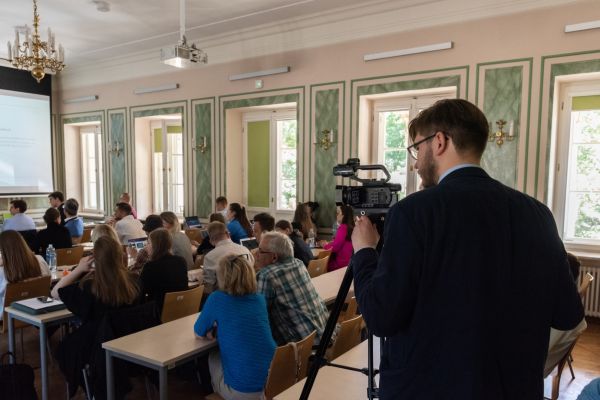 debata3-06-23-evelina-naritsa-1103D7FD5F-810B-416C-AB97-34537DCCE676.jpg