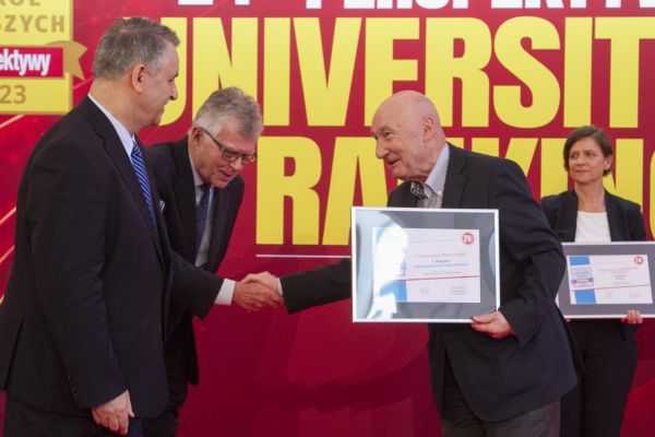 rozdanie-nagrod-ranking-uniwersytetow-29-06-23-01E9A70D53-53C5-DB64-33B7-B03E74706A12.jpg