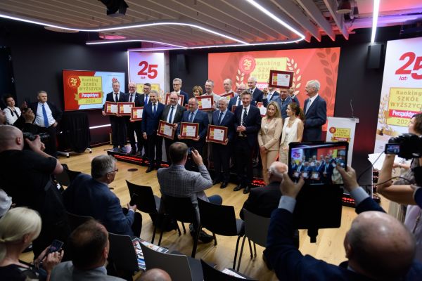 pawel-brzezinski-2339C418FF-B178-99B6-F36B-DC57AC473EDB.jpg